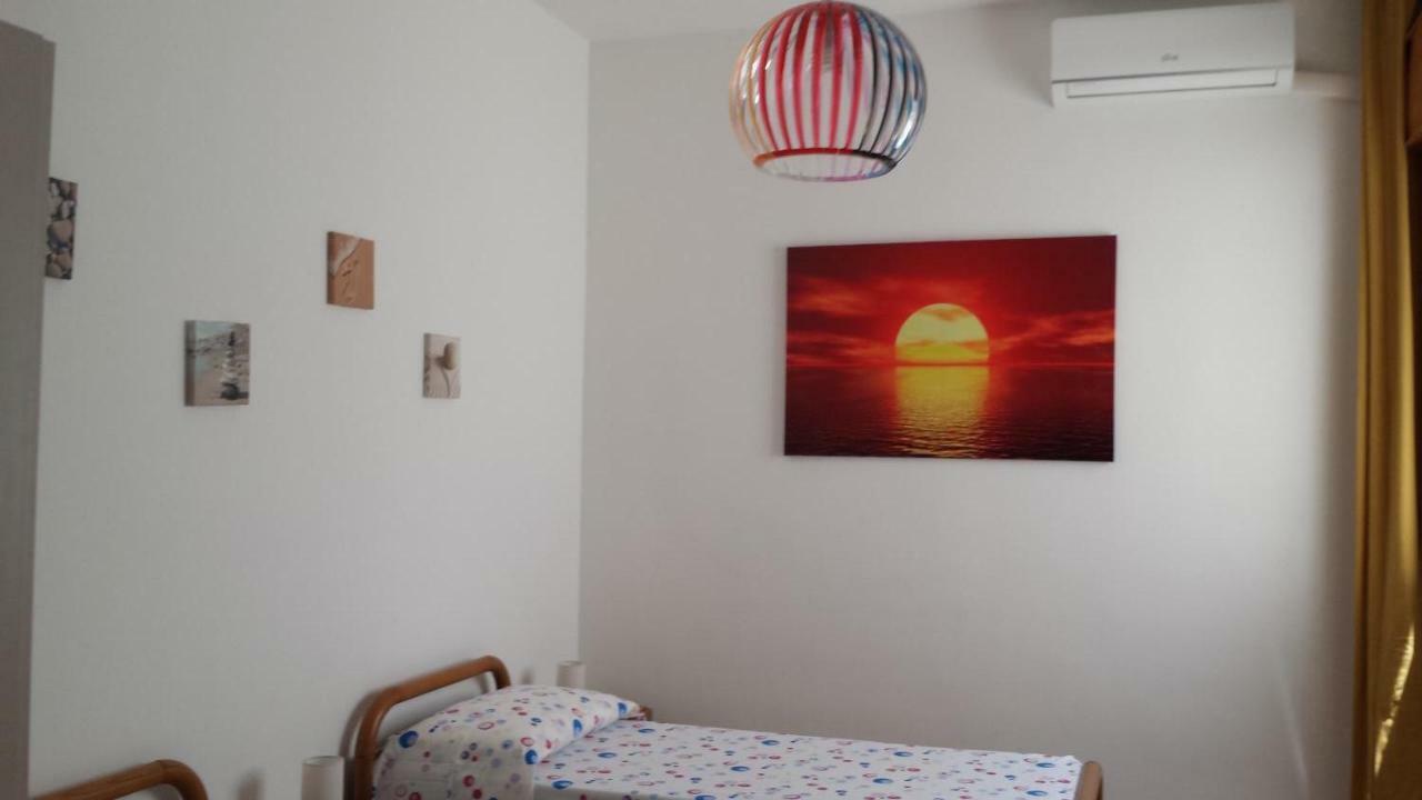 Villetta Acquamarina Torre Lapillo Exterior photo